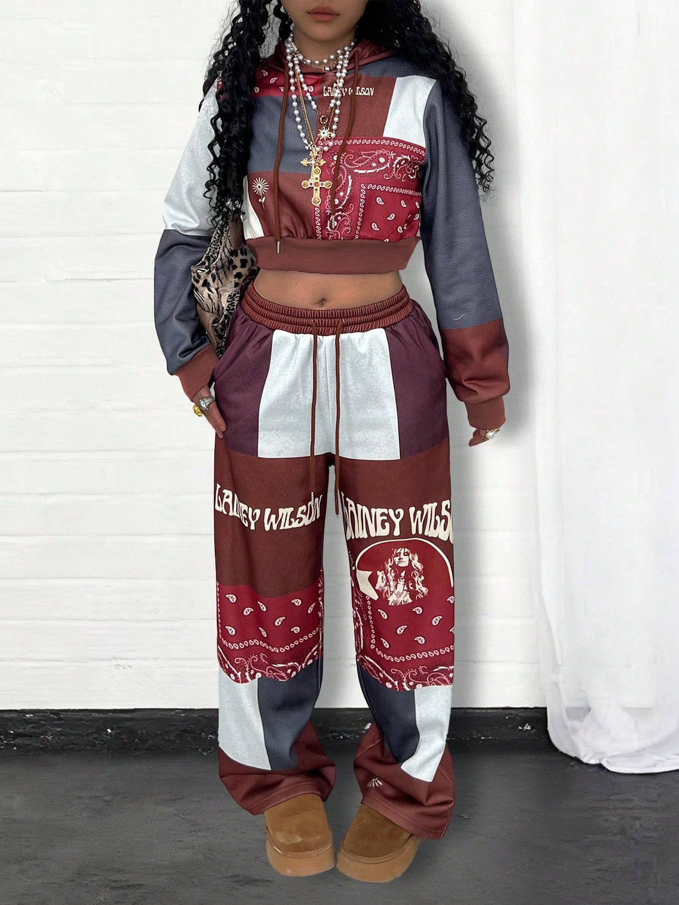 Fitted Cropped Hoodie Raglan Long Sleeve Pullover + Slant Pocket Casual Pants Set